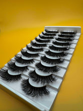 Load image into Gallery viewer, ‘T’ 10 pair lashes