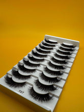 Load image into Gallery viewer, ‘T’ 10 pair lashes