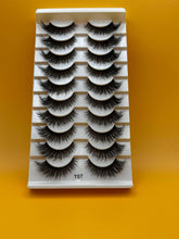Load image into Gallery viewer, ‘T’ 10 pair lashes