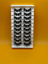 Load image into Gallery viewer, ‘T’ 10 pair lashes