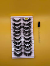 Load image into Gallery viewer, ‘Q’ 10 pair lashes