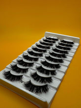 Load image into Gallery viewer, ‘T’ 10 pair lashes