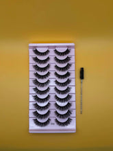 Load image into Gallery viewer, ‘Q’ 10 pair lashes