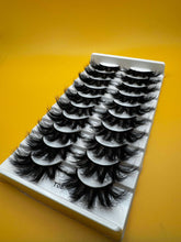 Load image into Gallery viewer, ‘T’ 10 pair lashes