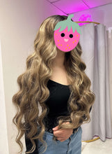 Load image into Gallery viewer, Ayanna Lace Wig