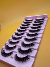 Load image into Gallery viewer, ‘Q’ 10 pair lashes