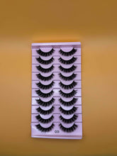 Load image into Gallery viewer, ‘Q’ 10 pair lashes