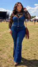 Load image into Gallery viewer, Allure Mesh Blouse Plus Babe
