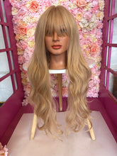 Load image into Gallery viewer, Jazlyn Wig
