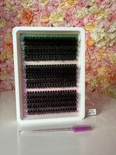 Load image into Gallery viewer, Majestic Lash Clusters
