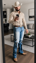 Load image into Gallery viewer, Desert Trail Button Up
