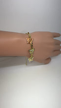 Load image into Gallery viewer, Como una Mariposa Bracelet
