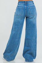 Load image into Gallery viewer, BAGGY B JEANS
