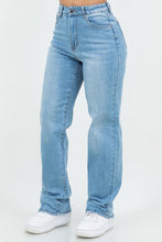 Load image into Gallery viewer, STRAIGHT MODERN JEANS
