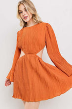 Load image into Gallery viewer, Pumpkin dress
