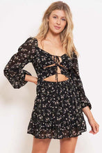 Load image into Gallery viewer, Evalie dress
